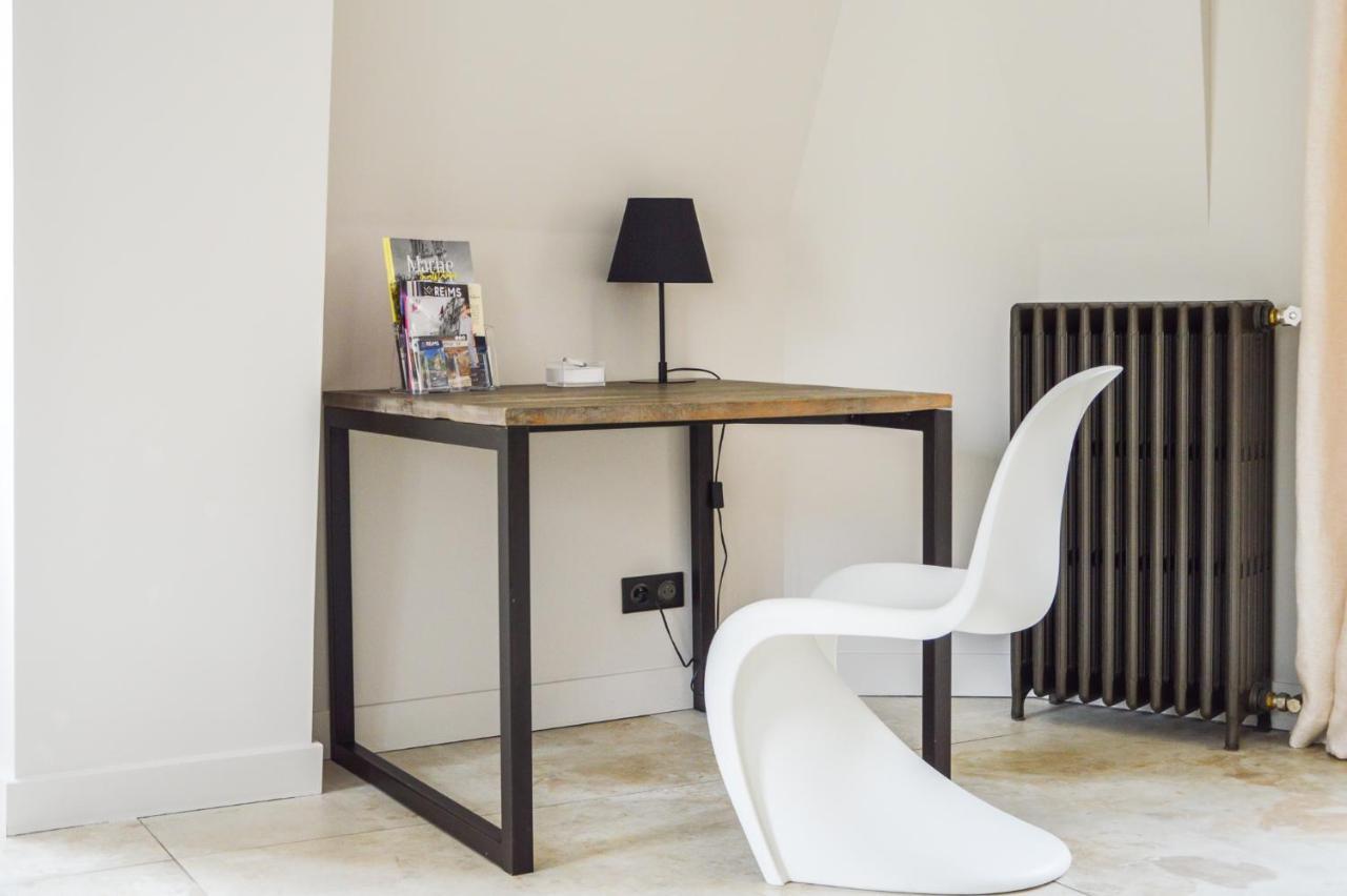 Les Berceaux De La Cathedrale Apartment แร็งส์ ภายนอก รูปภาพ