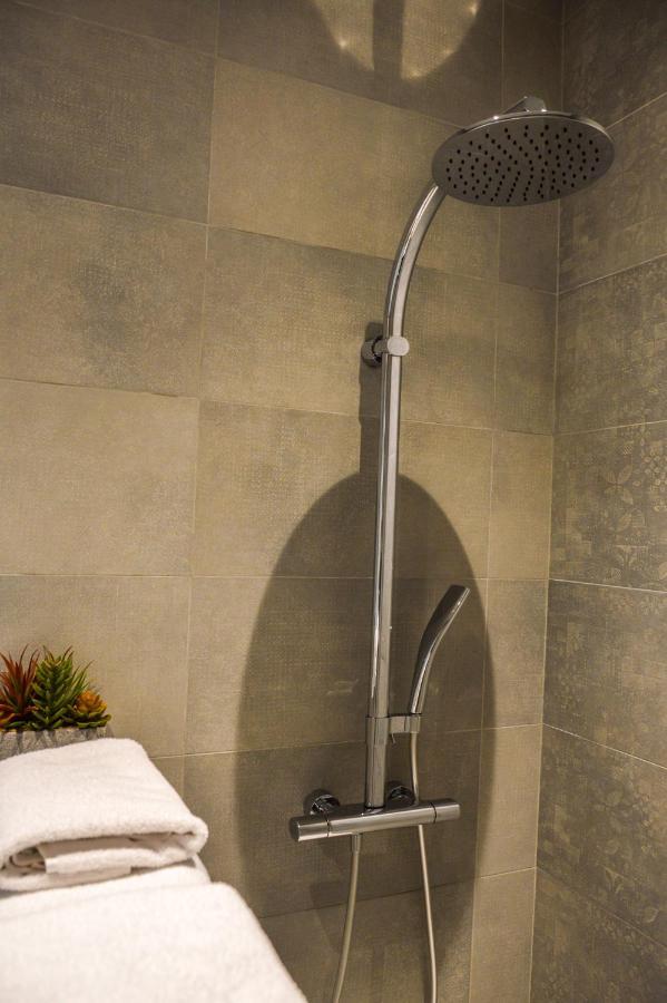 Les Berceaux De La Cathedrale Apartment แร็งส์ ภายนอก รูปภาพ