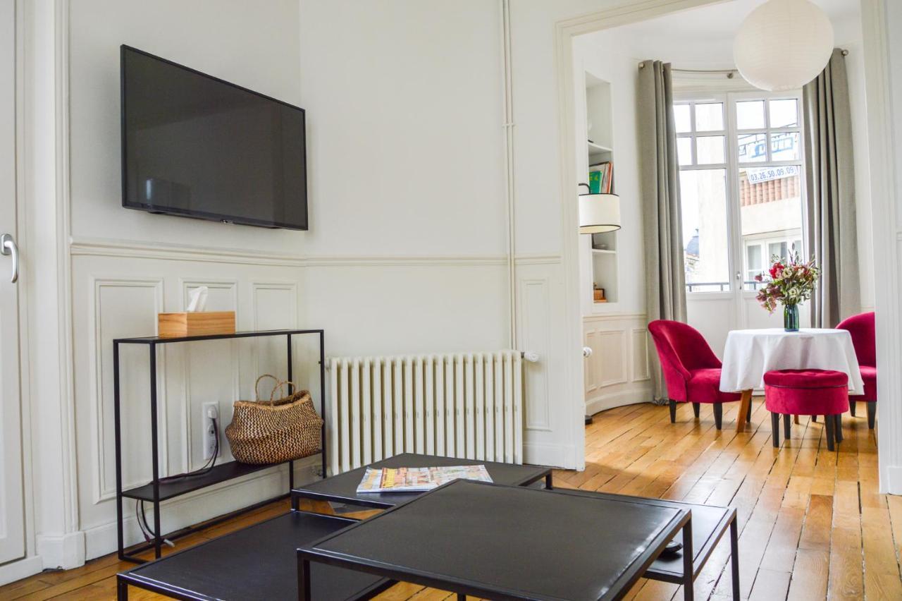 Les Berceaux De La Cathedrale Apartment แร็งส์ ภายนอก รูปภาพ